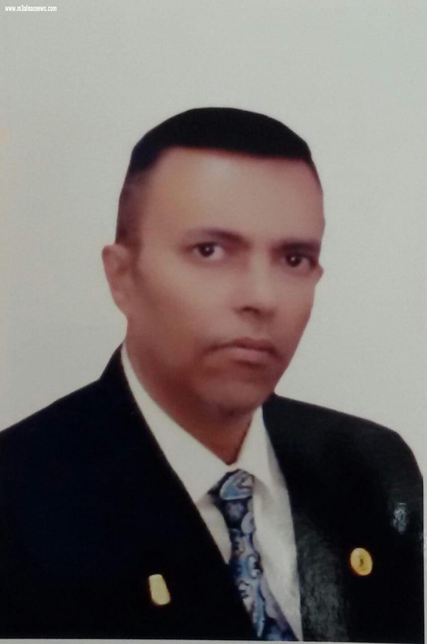 أميرة الأضـواء شعر : هشام كمال